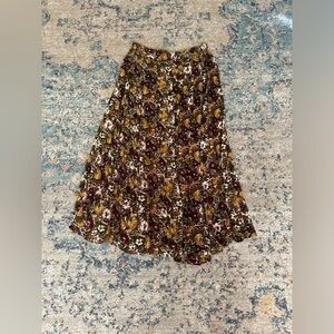 Cute button up vintage skirt